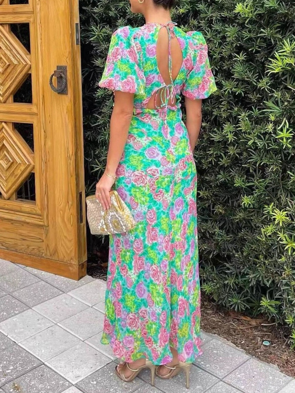 Floral Print V-Neck Puff Sleeve Midi Dress - Picture 3 of 4